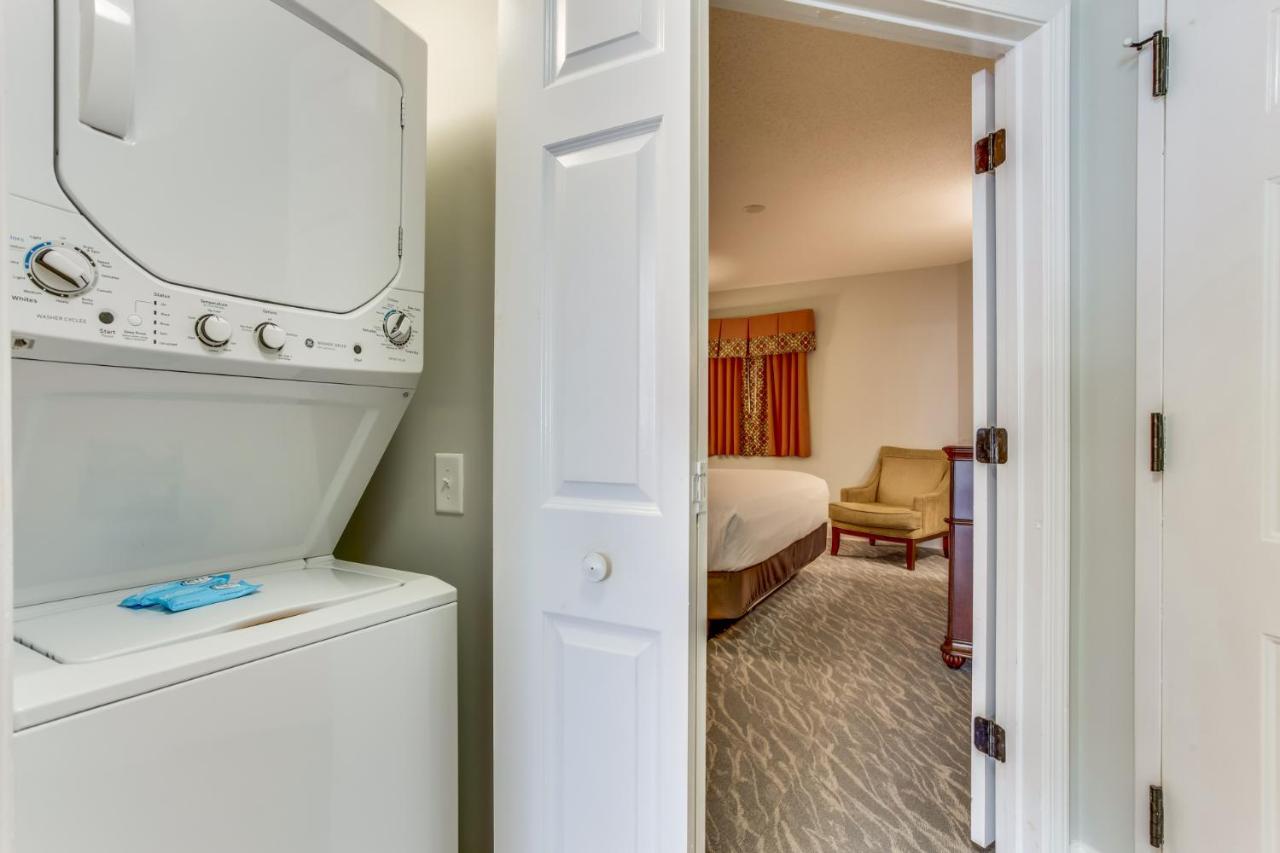Hosteeva Beachfront Condo At Anderson Ocean Club マートルビーチ エクステリア 写真